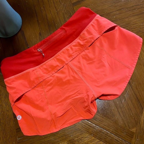 Lululemon Shorts • Size 4 • Two toned, red and orange/pink with back zipper - Picture 4 of 10